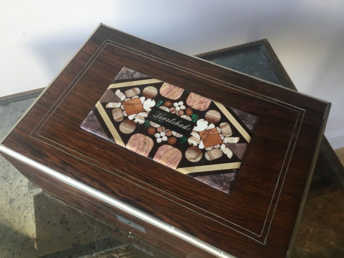 Box Inlaid With Marble Marquetry -photo-2