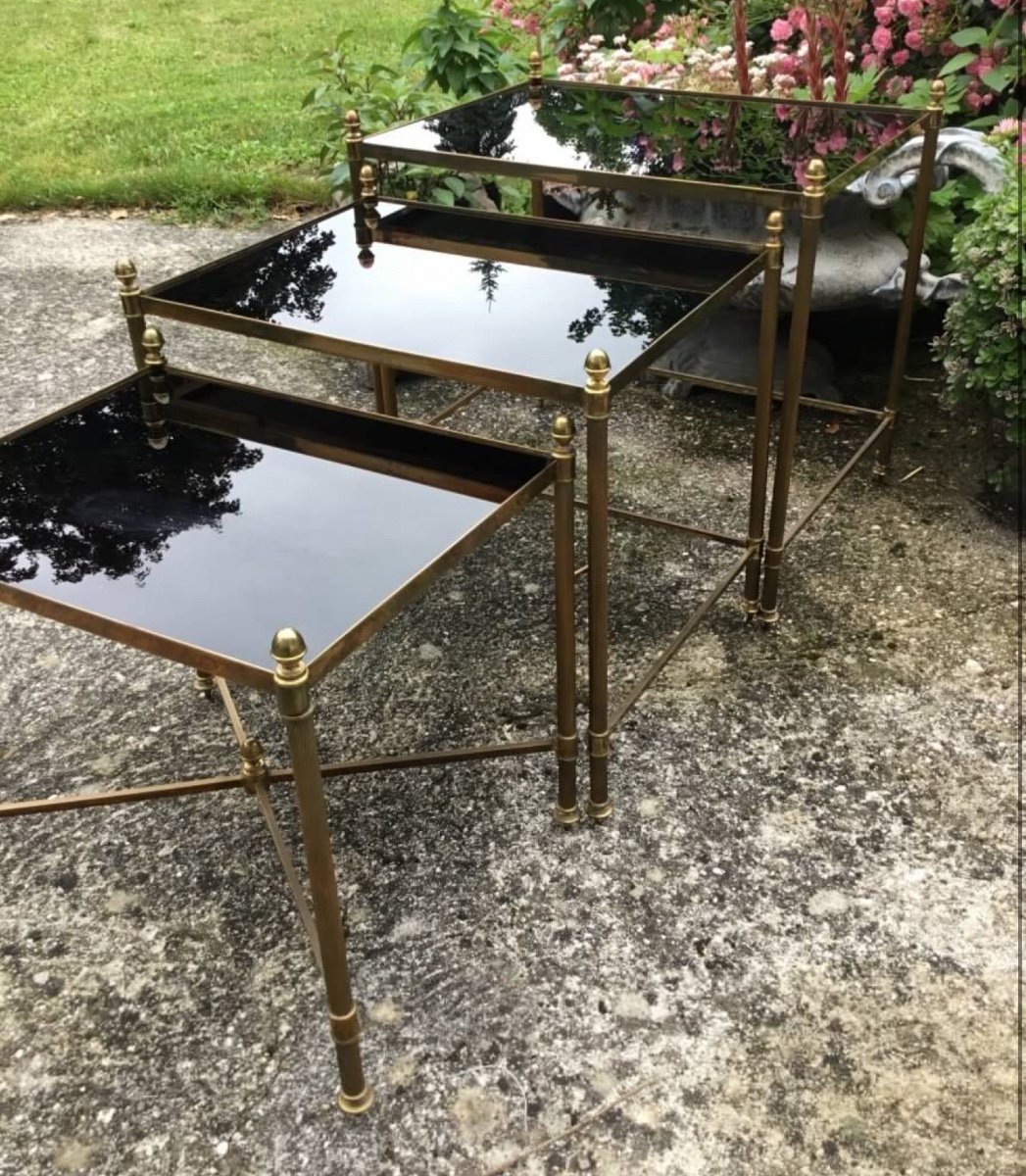 3 Tables Gigognes Bronze Doré Plateaux Opaline Noire Entretoise En X-photo-5