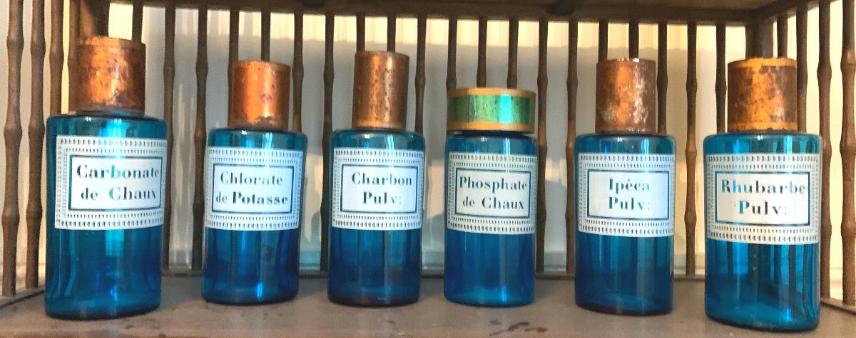 Flacon De Pharmacie En Verre Bleu , Vers 1900-photo-8