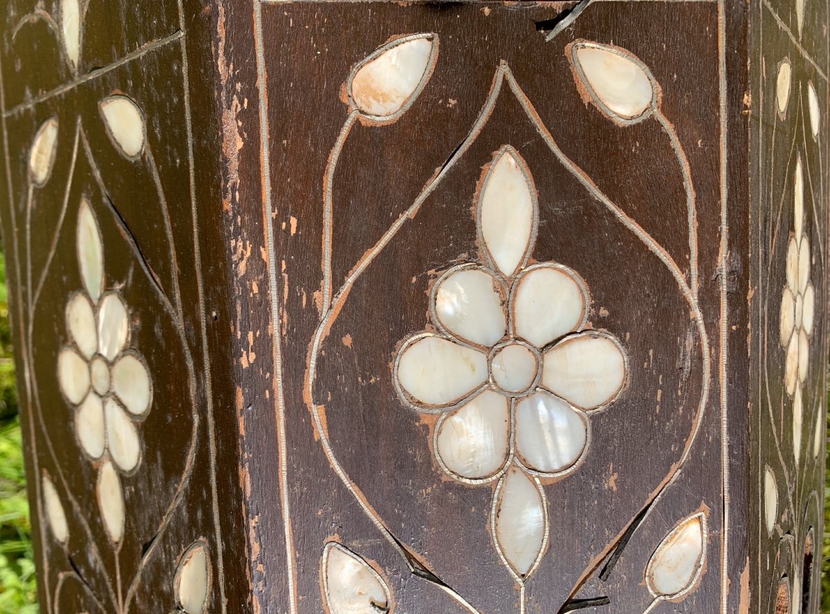 Small Octagonal Syrian Pedestal Table Inlaid With Mother-of-pearl, 19th Century-photo-6