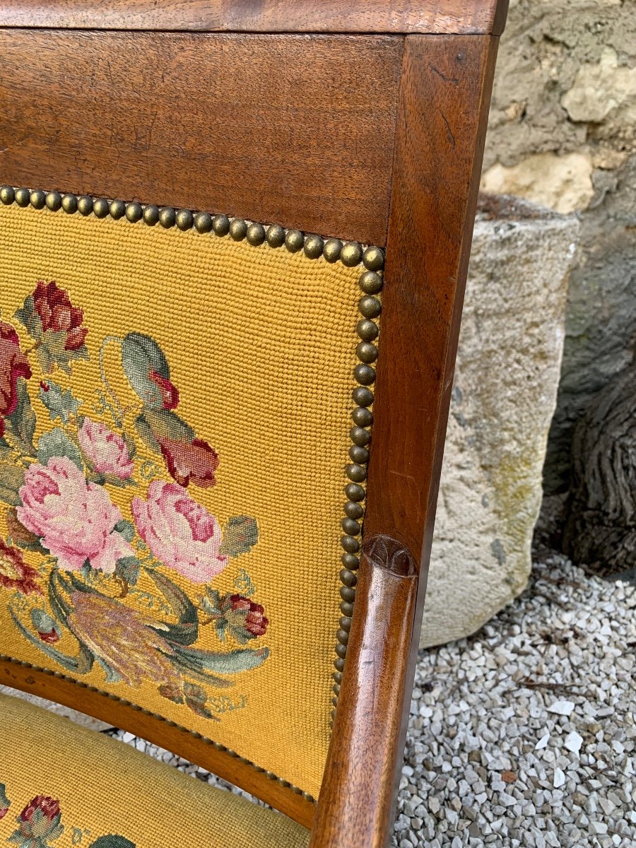 Fauteuil Louis Philippe En Acajou Tapissé De Fleurs -photo-1