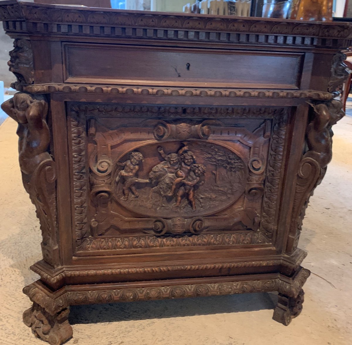 Louis XIII Style Carved Drop-leaf Chest In Relief 