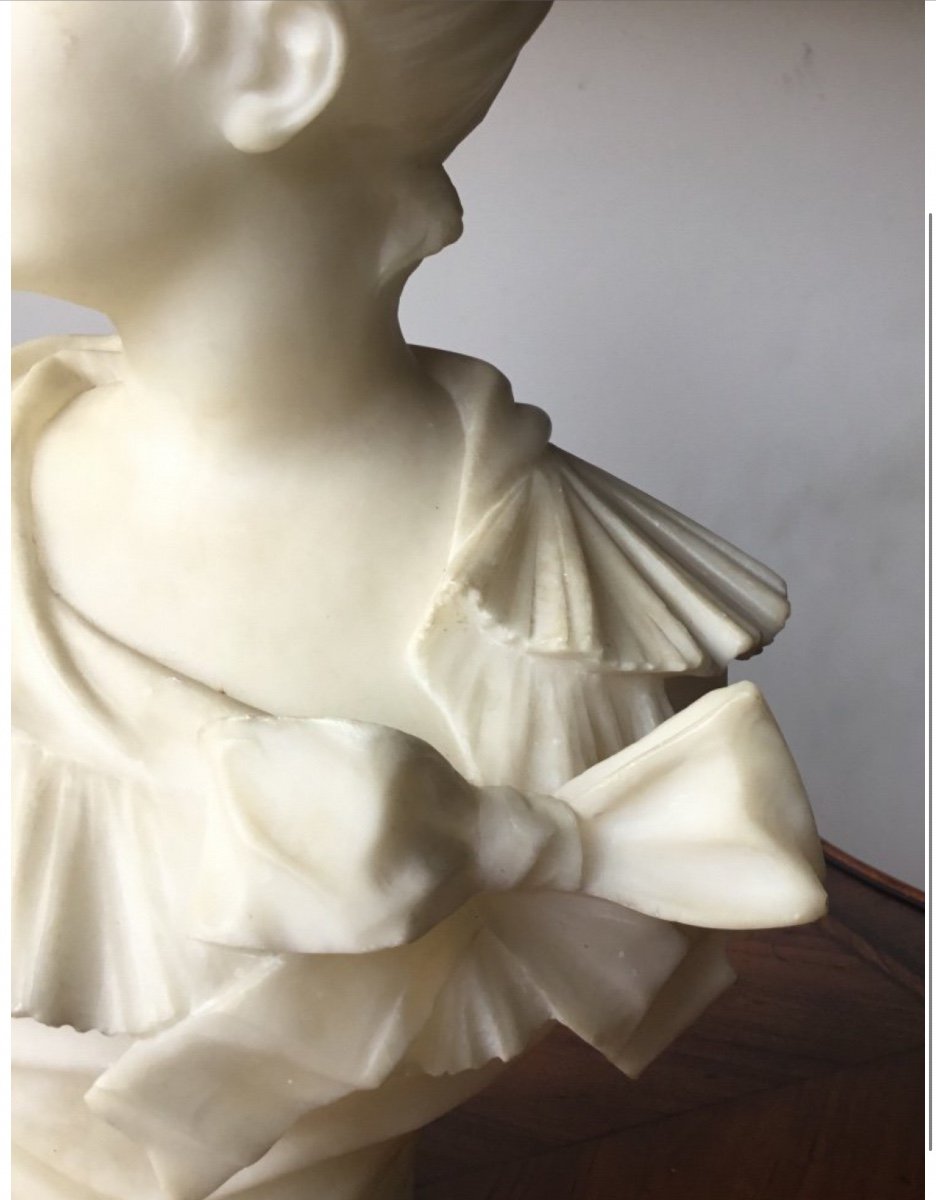 Bust Of A Woman With A Bun. Marble Print Signed H Allouard -photo-1