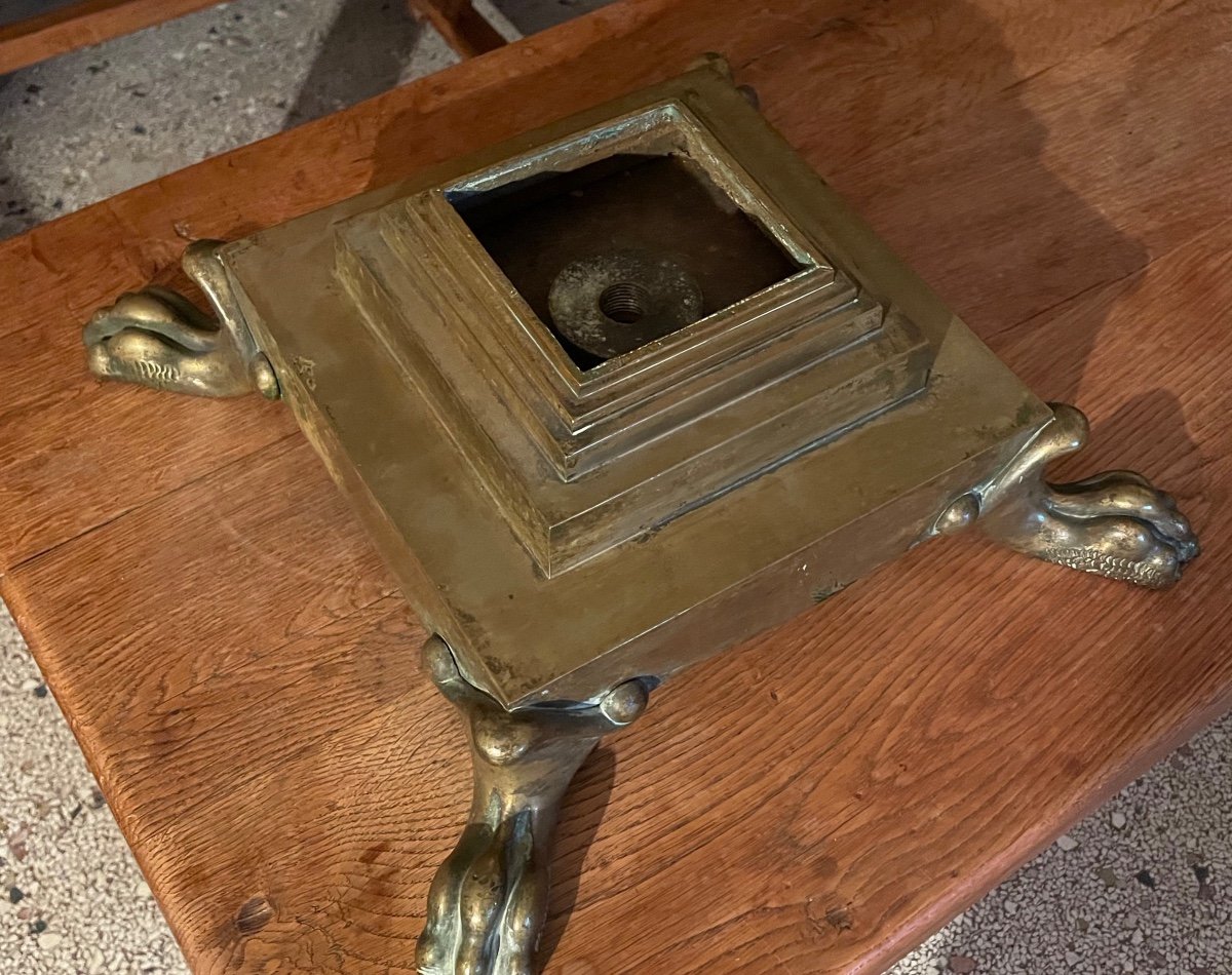 Imposing Gilded Bronze Base With Lions Claws -photo-2