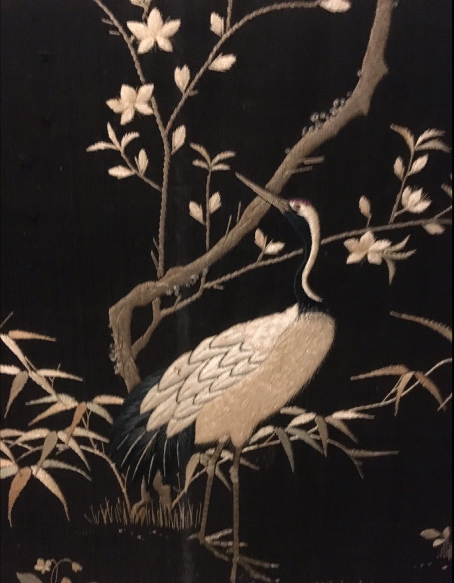 Small Japanese Screen In Embroidered Silk -photo-1