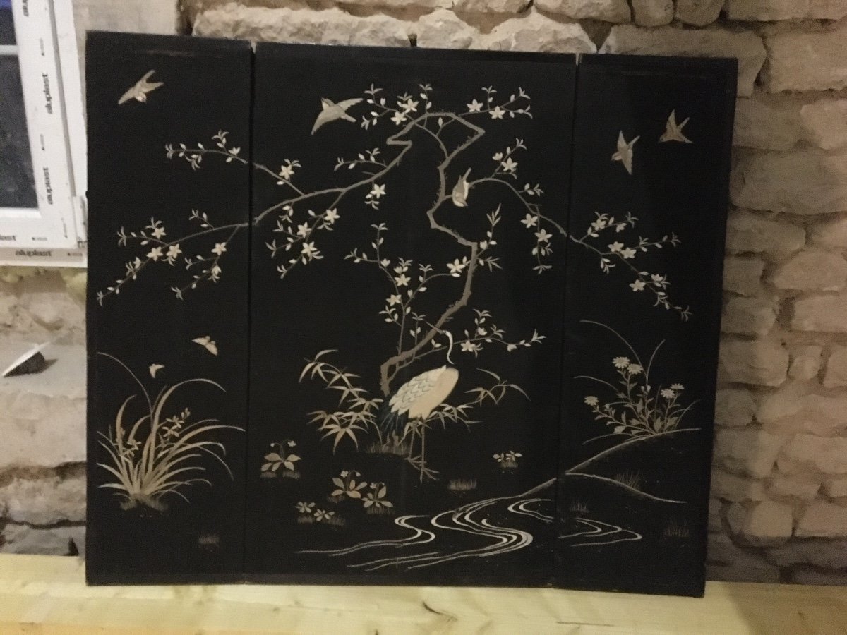 Small Japanese Screen In Embroidered Silk -photo-5