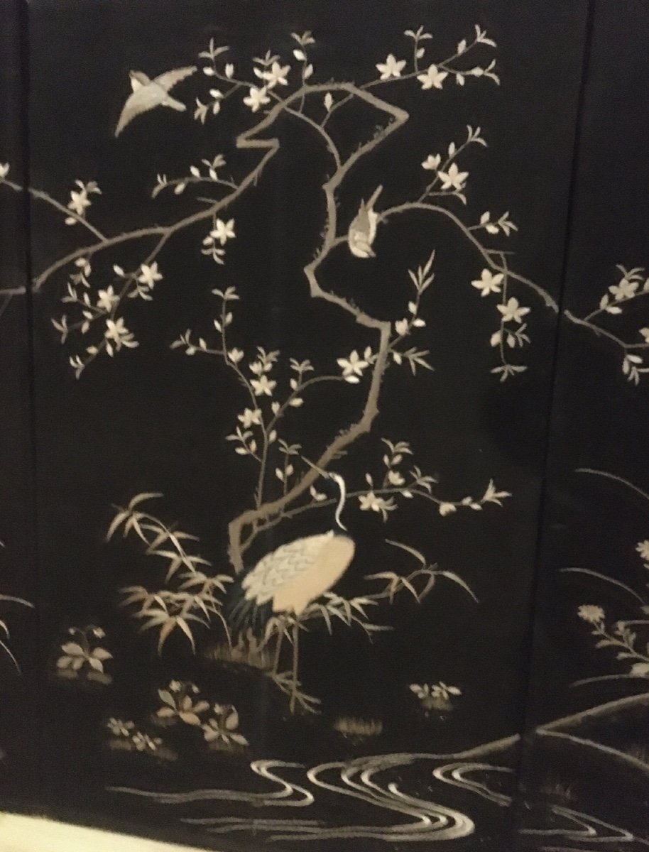 Small Japanese Screen In Embroidered Silk -photo-7