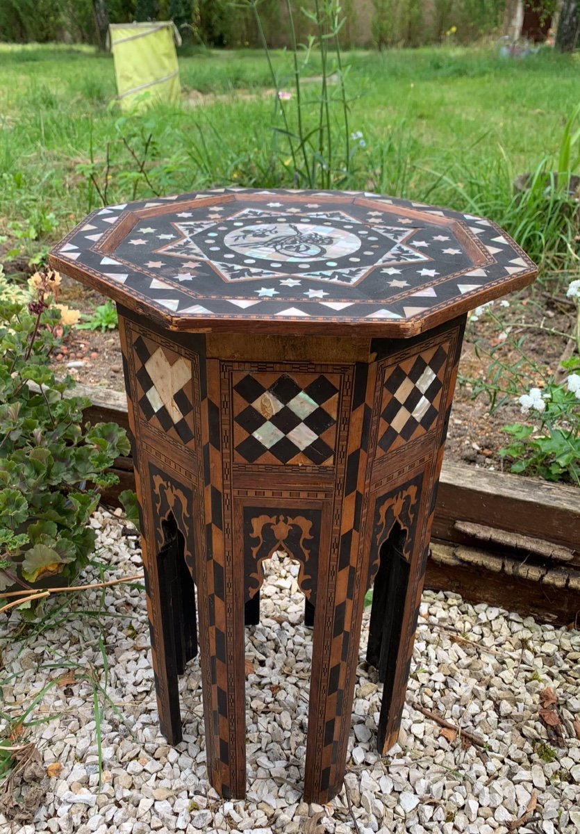 Small Syrian Mother-of-pearl Marquetry Pedestal Table-photo-4