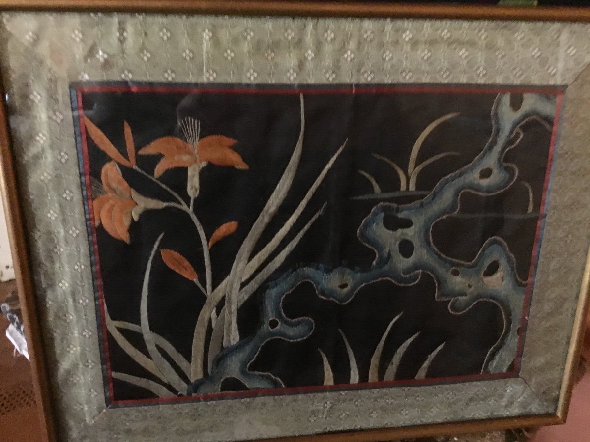 Chinese Embroidery On Silk With Art Nouveau Decor -photo-4