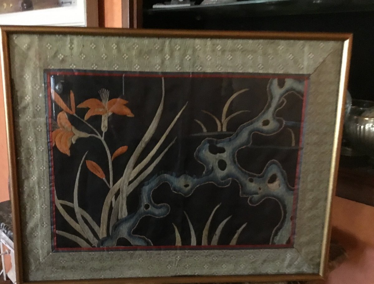 Chinese Embroidery On Silk With Art Nouveau Decor -photo-5