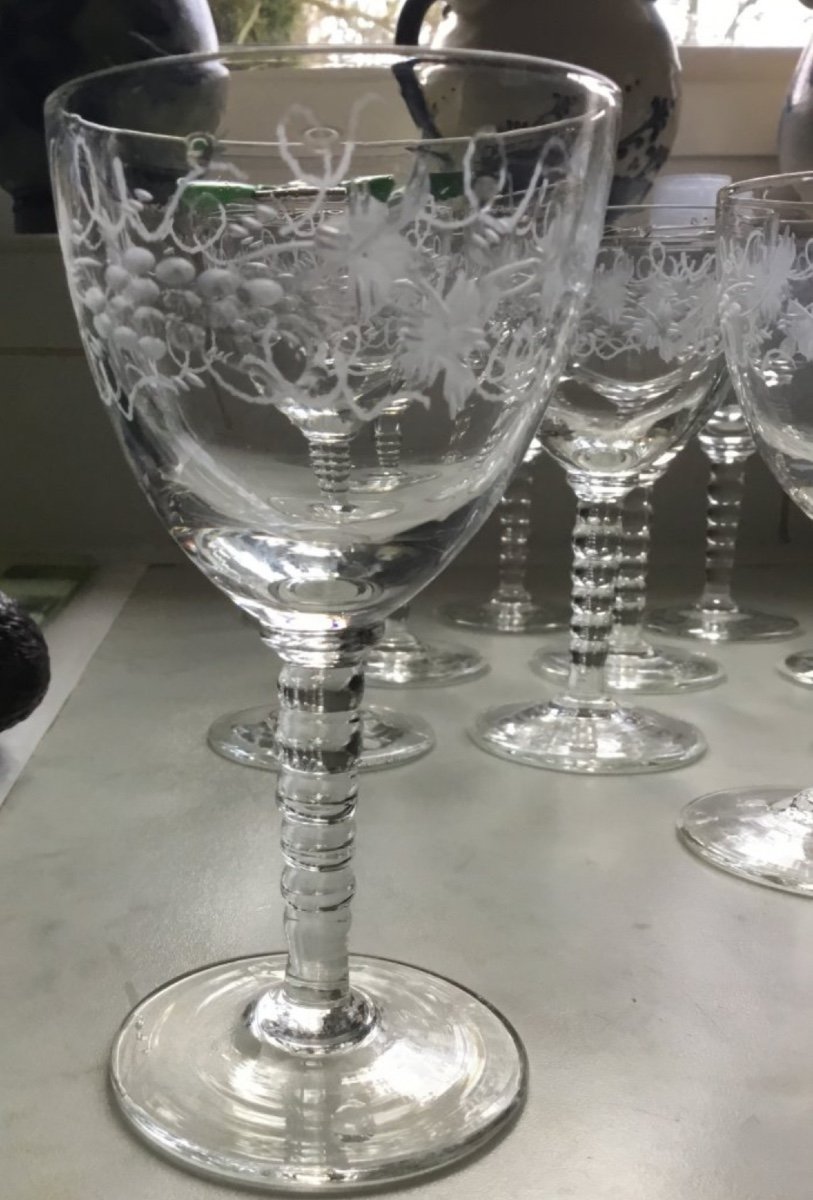 Set Of 11 Cut And Engraved Crystal Glasses, 19th Century-photo-4