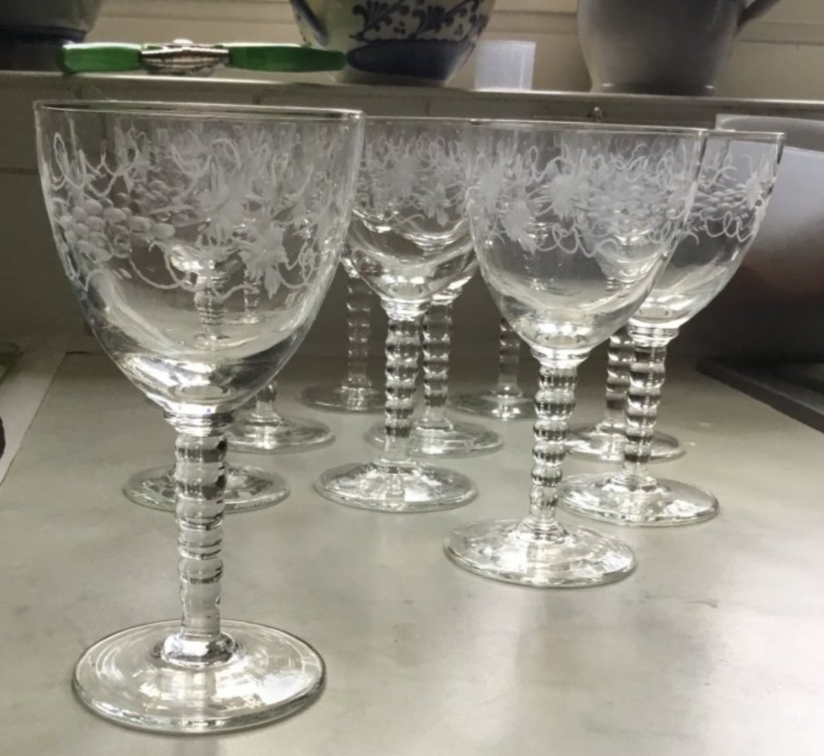 Suite De 11 Verres En Cristal Taillé Et Gravé XIXème-photo-3