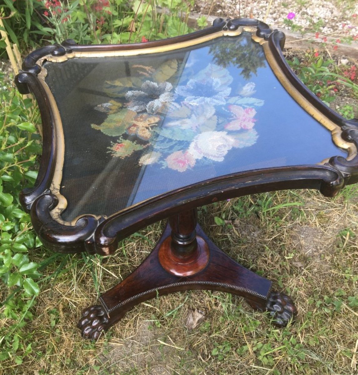 English Mahogany Tea Table, Tapestry And Beadwork-photo-8