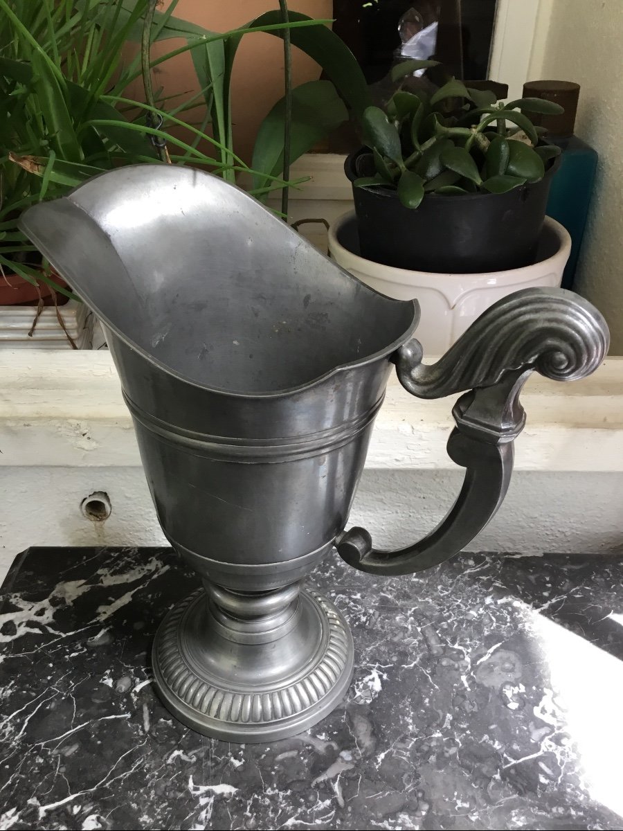 Ewer Helmet Pewter-photo-4