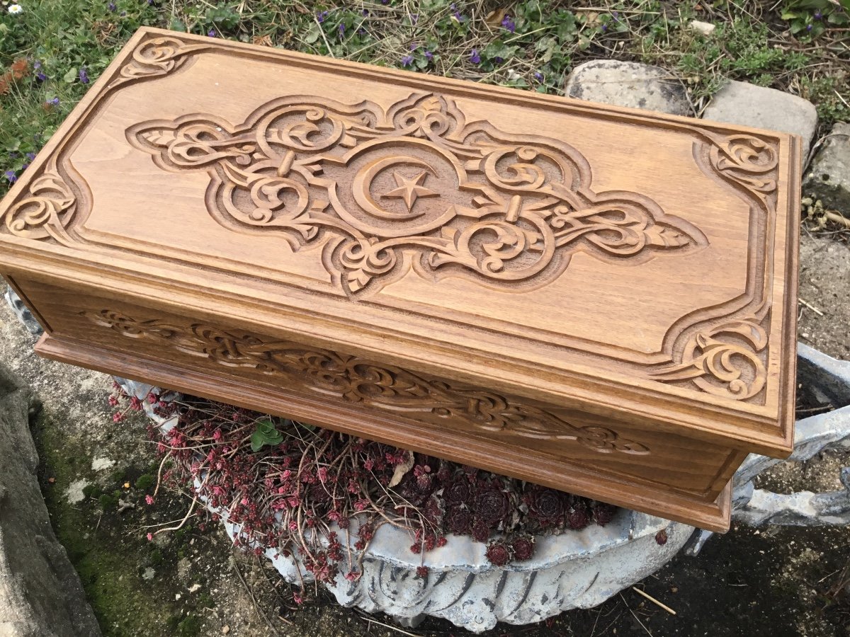 Large Carved Wooden Box With Oriental Patterns-photo-6