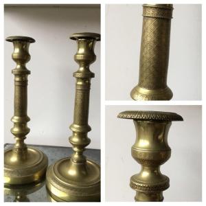 Elegant Pair Of Candlesticks In Gilt Bronze Restoration Period 19th