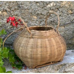 Small Japanese Woven Basket In Ikebana 