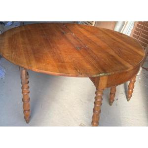 Extra Large Walnut Dining Table 8 Feet (163 Cm Diameter)