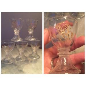 Les 5 Petits Verres à Liqueurs Monogrammés à L’or 