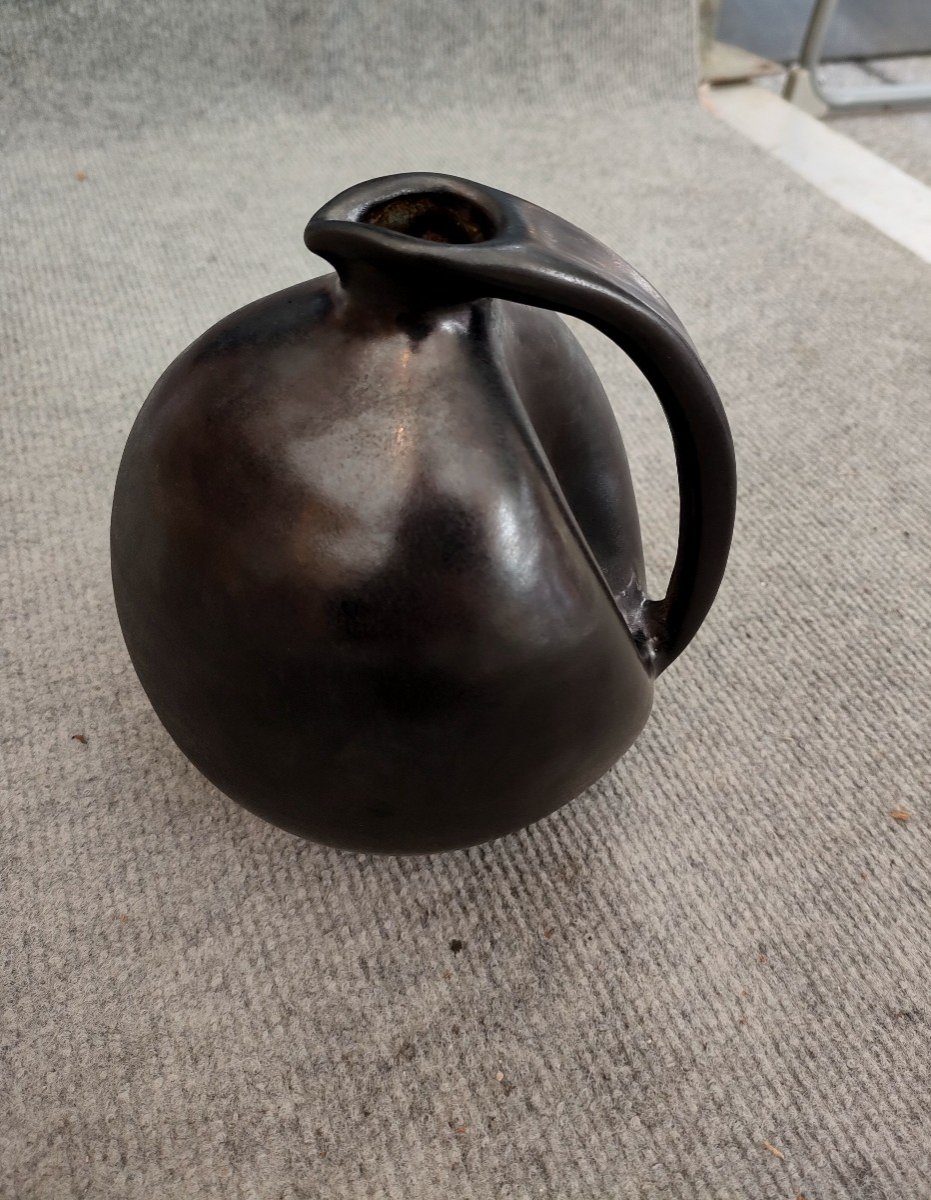 Ramié (1905-1974), Small Pitcher In Black Ceramic Signed Madoura Under The Base-photo-1