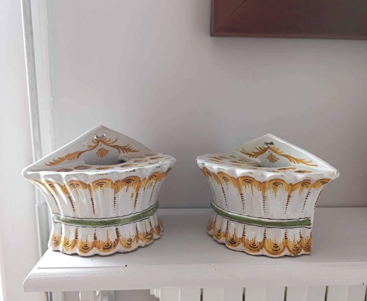 Pair Of 18th Century Moustier Faience Flower Vases-photo-5