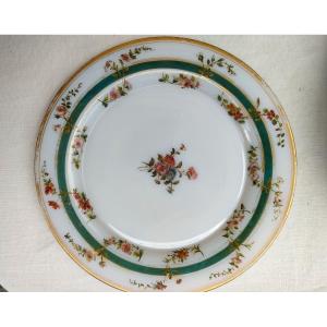 White Opaline Plate With Flowers Decor, Charles X