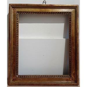 Frame With A Row Of Pearls, 18th Century.