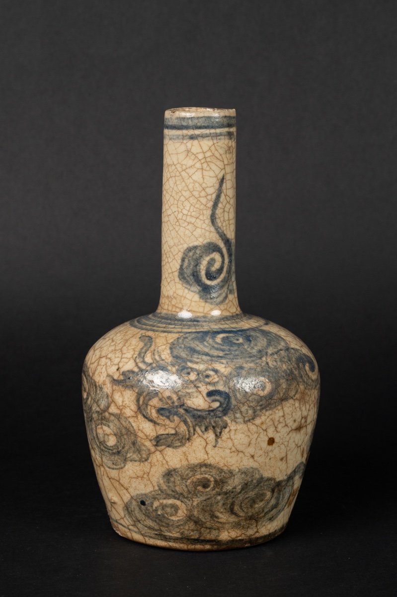 Dragon Vase, Vietnam, Nguyen Dynasty, 19th Century, Bat Trang