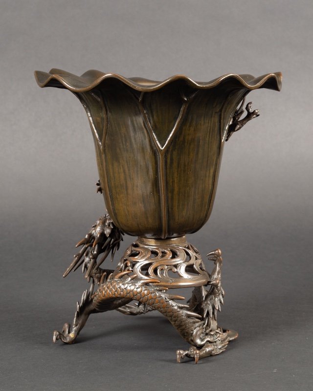 Vase With Dragons, Bronze, Japan, Meiji/taisho Era, Early 20th Century. -photo-1