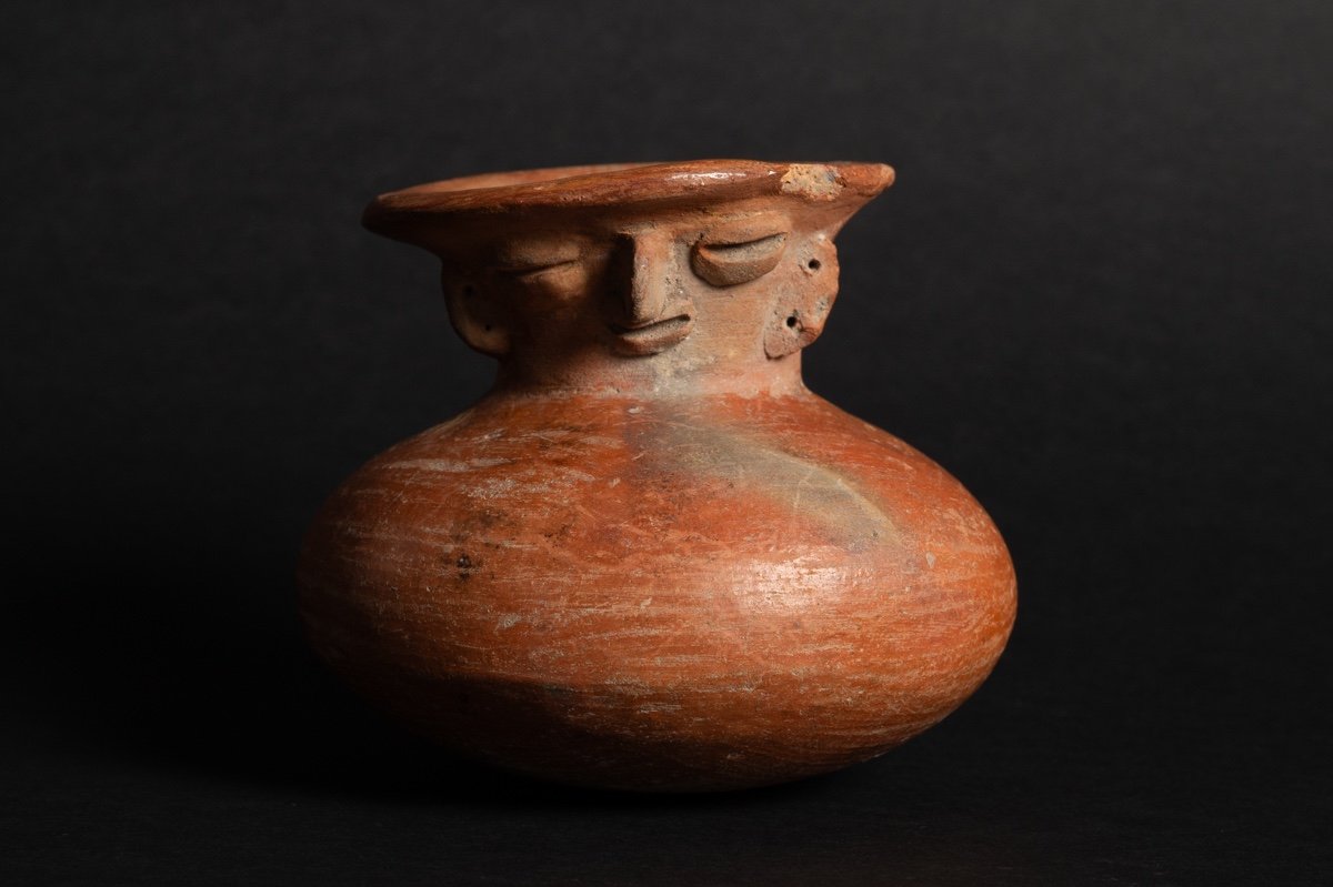 Vase à Visage, Culture Chorrera (1300 - 300 Av. J.-c.), équateur, Céramique Précolombienne.   