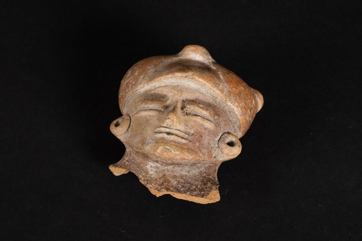 Head Of A Figure, Chorrera Culture (1300 - 300 Bc), Ecuador, Pre-columbian Ceramics-photo-2