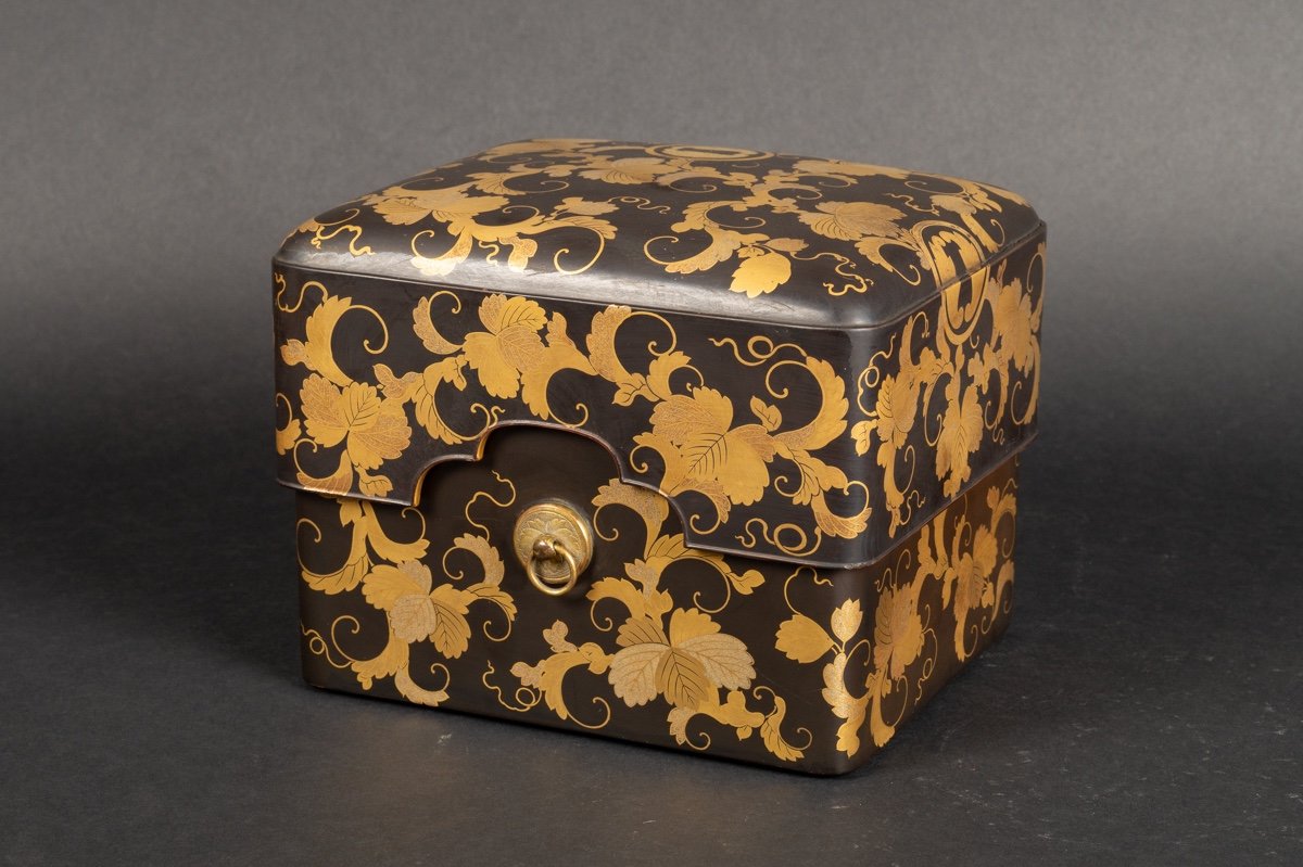 Tebako Box With Insert, Maki-e Lacquer, Japan, Edo Era, 19th Century. 