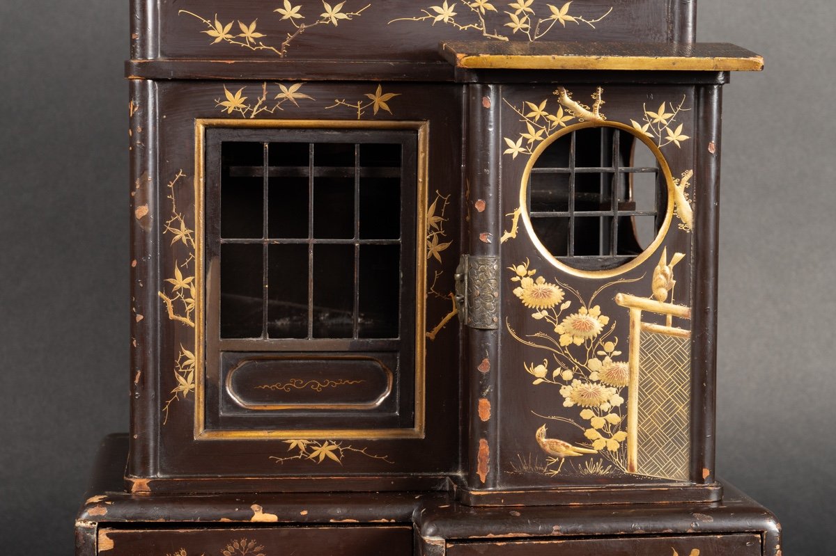 Cabinet, Lacquer, Japan, Edo/meiji Period, 19th Century.   -photo-1