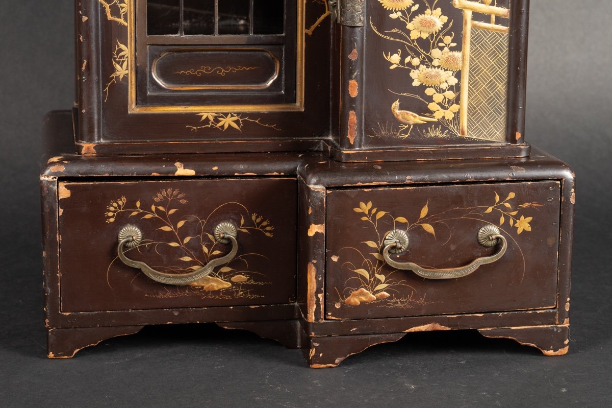 Cabinet, Lacquer, Japan, Edo/meiji Period, 19th Century.   -photo-2