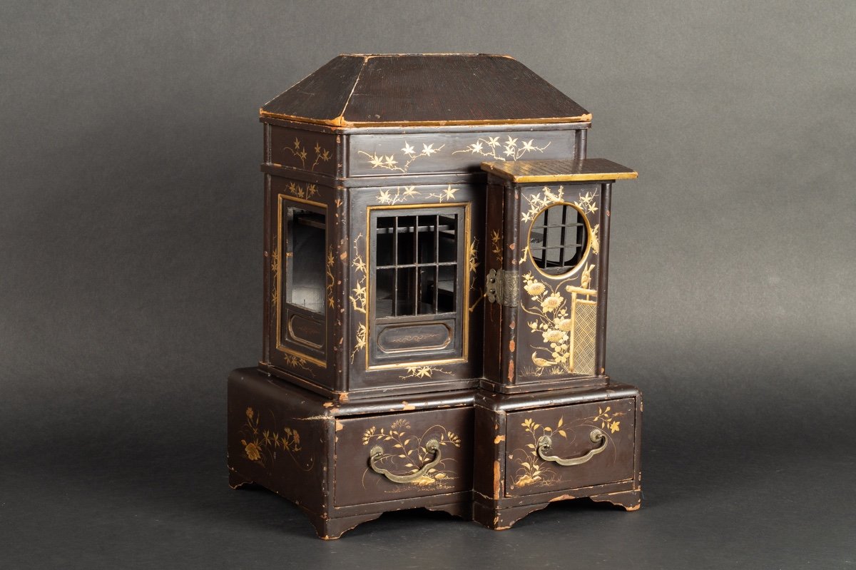 Cabinet, Lacquer, Japan, Edo/meiji Period, 19th Century.   