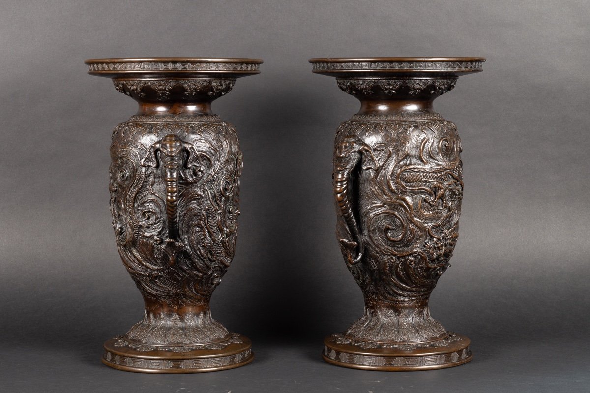 Pair Of Vases With Elephants And Dragons, Bronze, Japan, Meiji Era (1868-1912).-photo-2