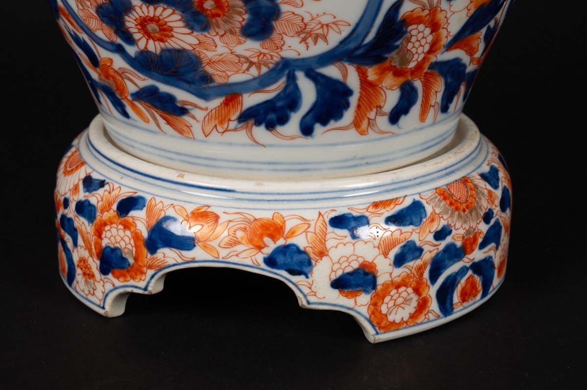 Vase With Cover And Base, Arita - Imari, Japan, Meiji Era (1868-1912). -photo-5