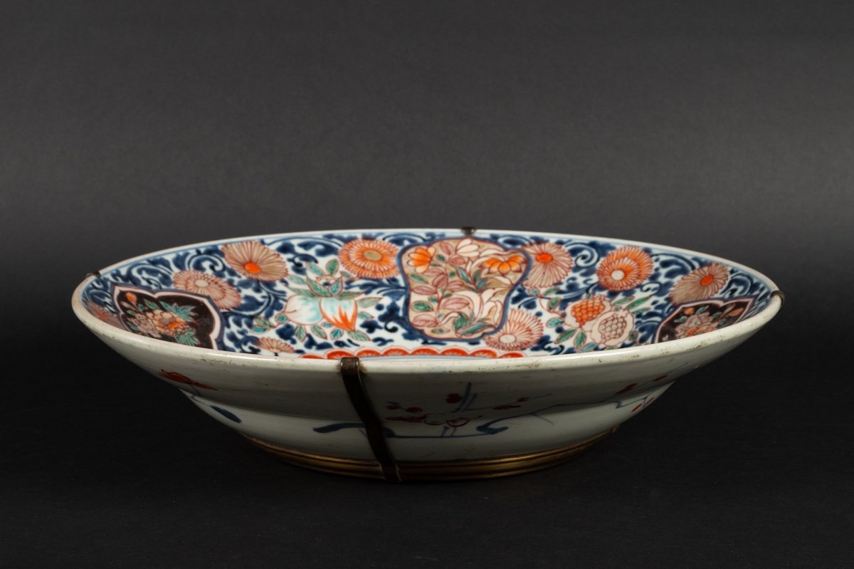 Plat à Fleurs, Arita - Imari, Japon, époque Edo, Vers 1700. -photo-8