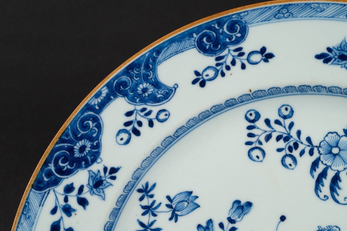 Blue And White Dish, China, Kangxi Period (1661-1722).  -photo-4