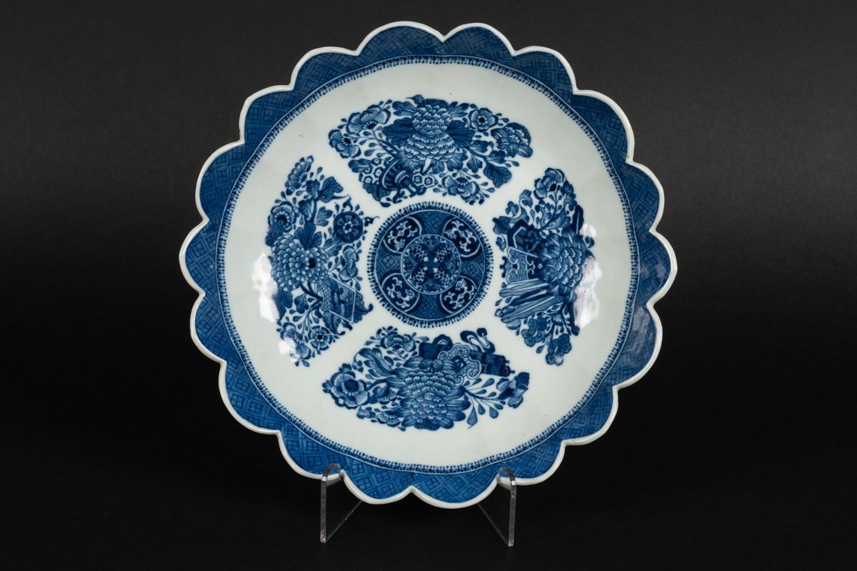 Hue Blue Plate, China - Vietnam, 18th - 19th Century.  