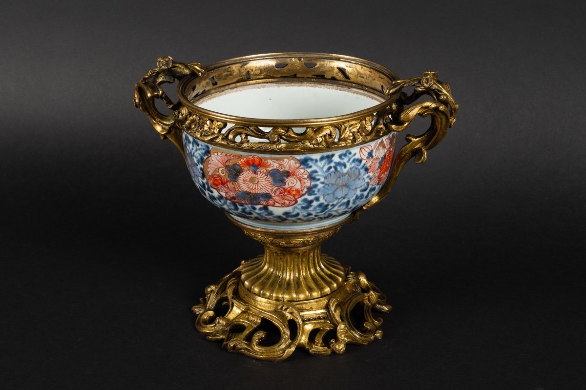 Coupe Avec Monture En Bronze Doré, Imari - Arita, Japon, XVIIIe Siècle.  -photo-1