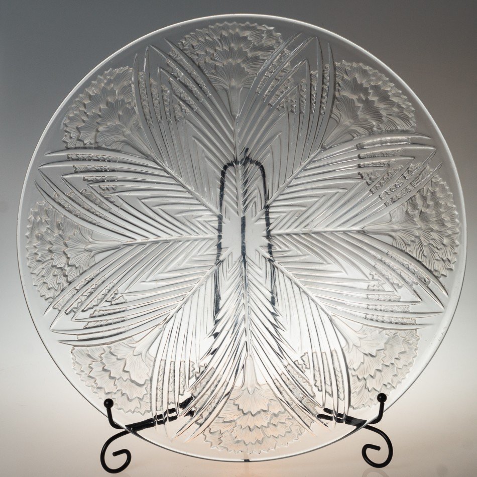 Carnation Dish, René Lalique, Art Deco, Circa 1932