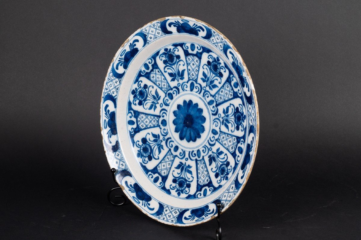 Earthenware Dish, Delft, Netherlands, 17th/18th Century.-photo-3