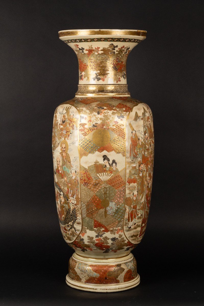 Grand Vase à Figures, 90 Cm, Satsuma, Japon, ère Meiji (1868-1912)-photo-1