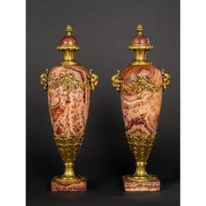 Pair Of Covered Vases, Marble And Gilt Bronze, 19th Century.