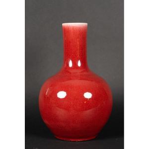 Vase, Sang-de-boeuf, Chine, Dynastie Qing, XIXe Siècle.   