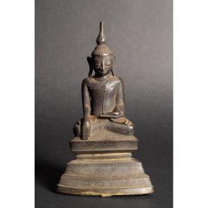 Bouddha, Bronze, Birmanie, Shan, XVIIIe Siècle.  