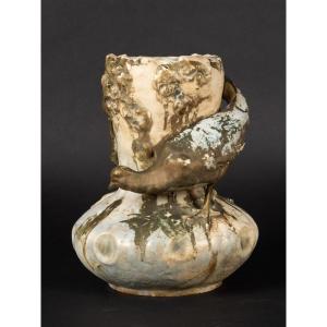 Pheasant Vase, Amphora, Austria, Turn-teplitz, Circa 1900.   