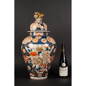 Chien Fo Vase, Arita-imari, Japan, Edo Period, 17th/18th Century. 