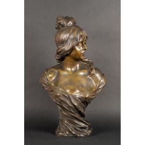 Bust Of A Woman, A.h. Nelson (1854 - 1919), Goldscheider, Art Nouveau, Vienna, Circa 1900.  